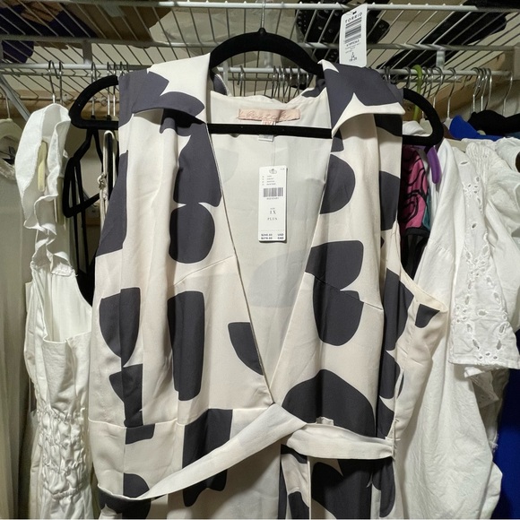 Anthropologie 1X Hutch Sleeveless Black & White Plus V-Neck Wrap Dress - Picture 4 of 10